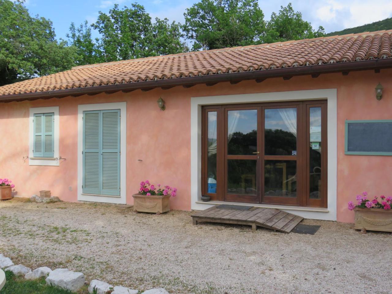 Agriturismo San Martino Foligno Extérieur photo